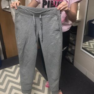 Fleece please Lululemon jogger!!